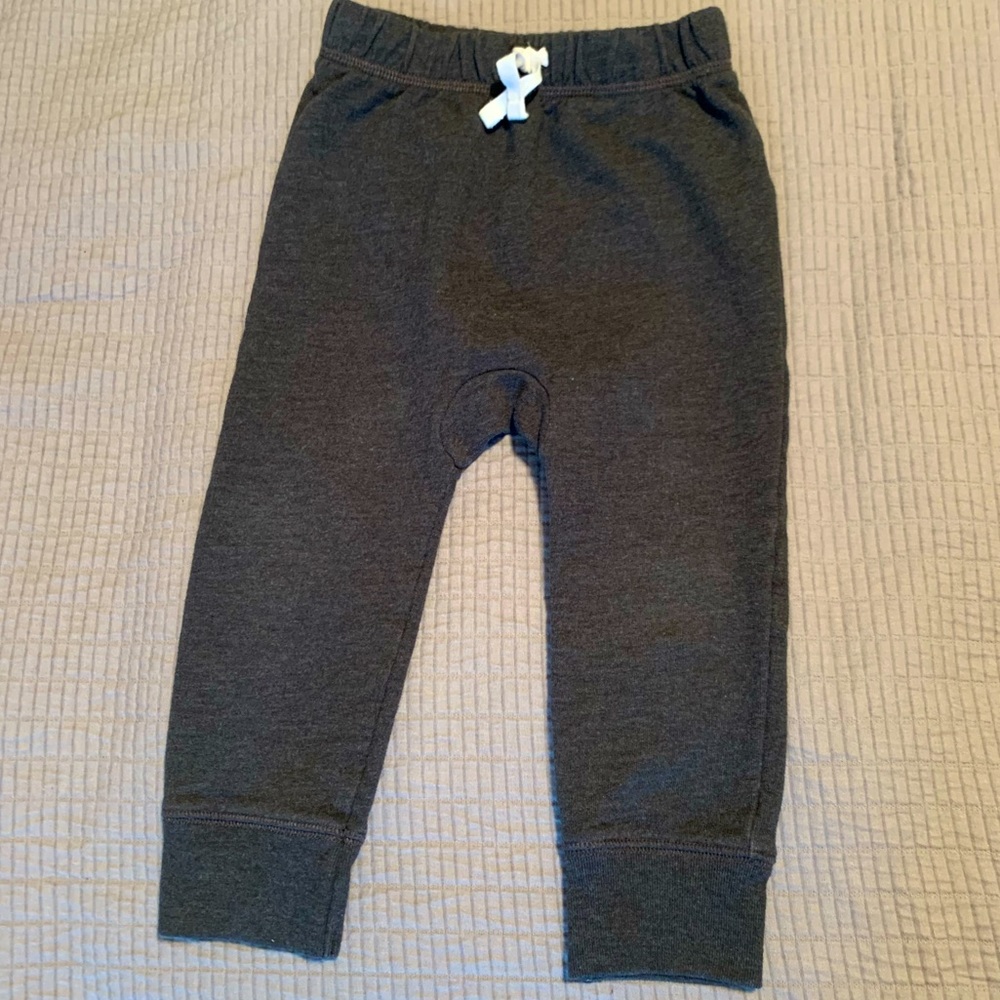Cat & Jack 18mo gray sweatpants